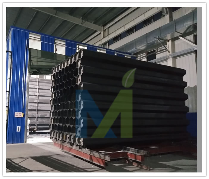 Assembly station for the anode tubes of wet electrostatic precipitators